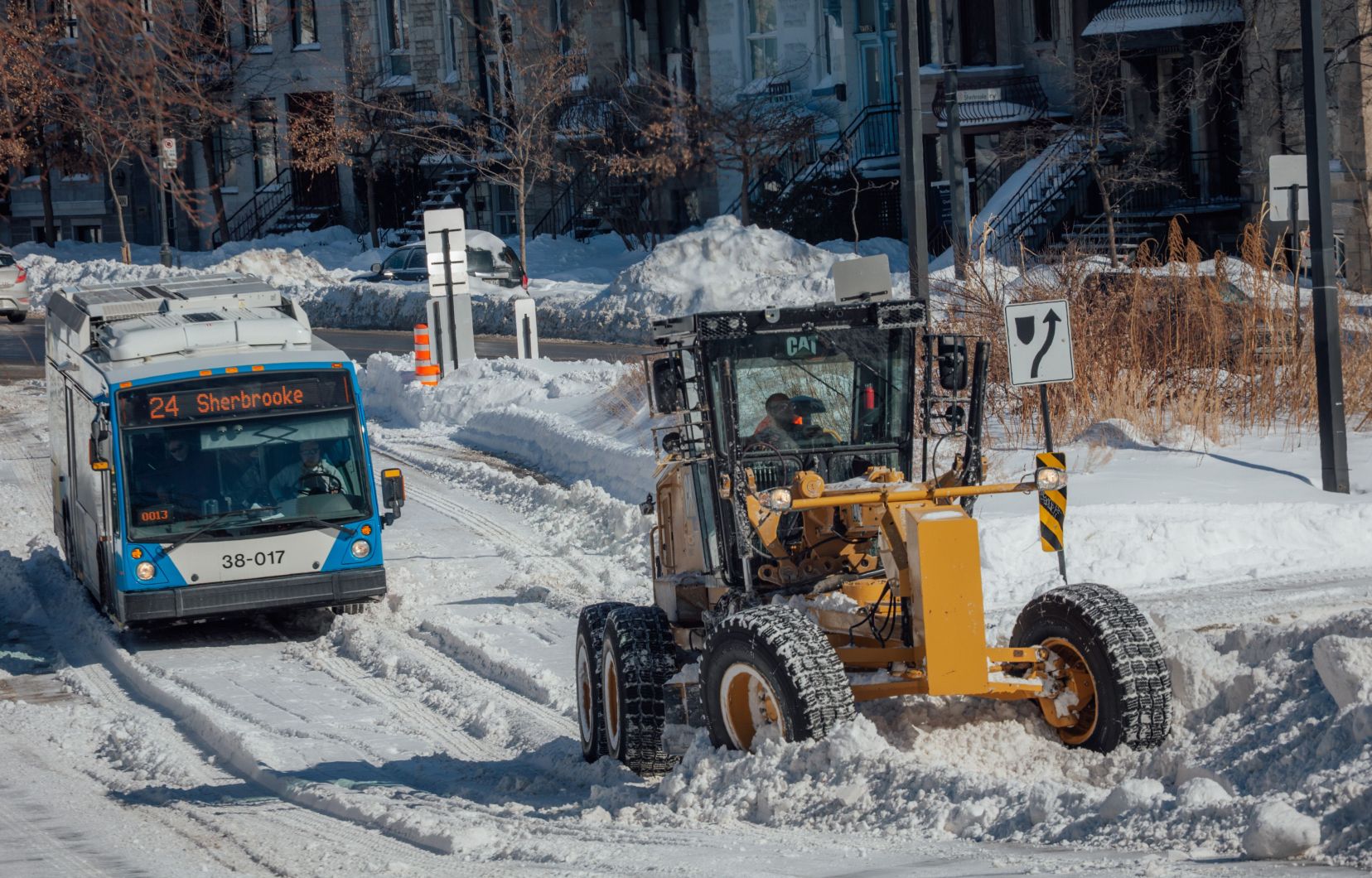 Montreal is won over 56 %, garbage collection continues