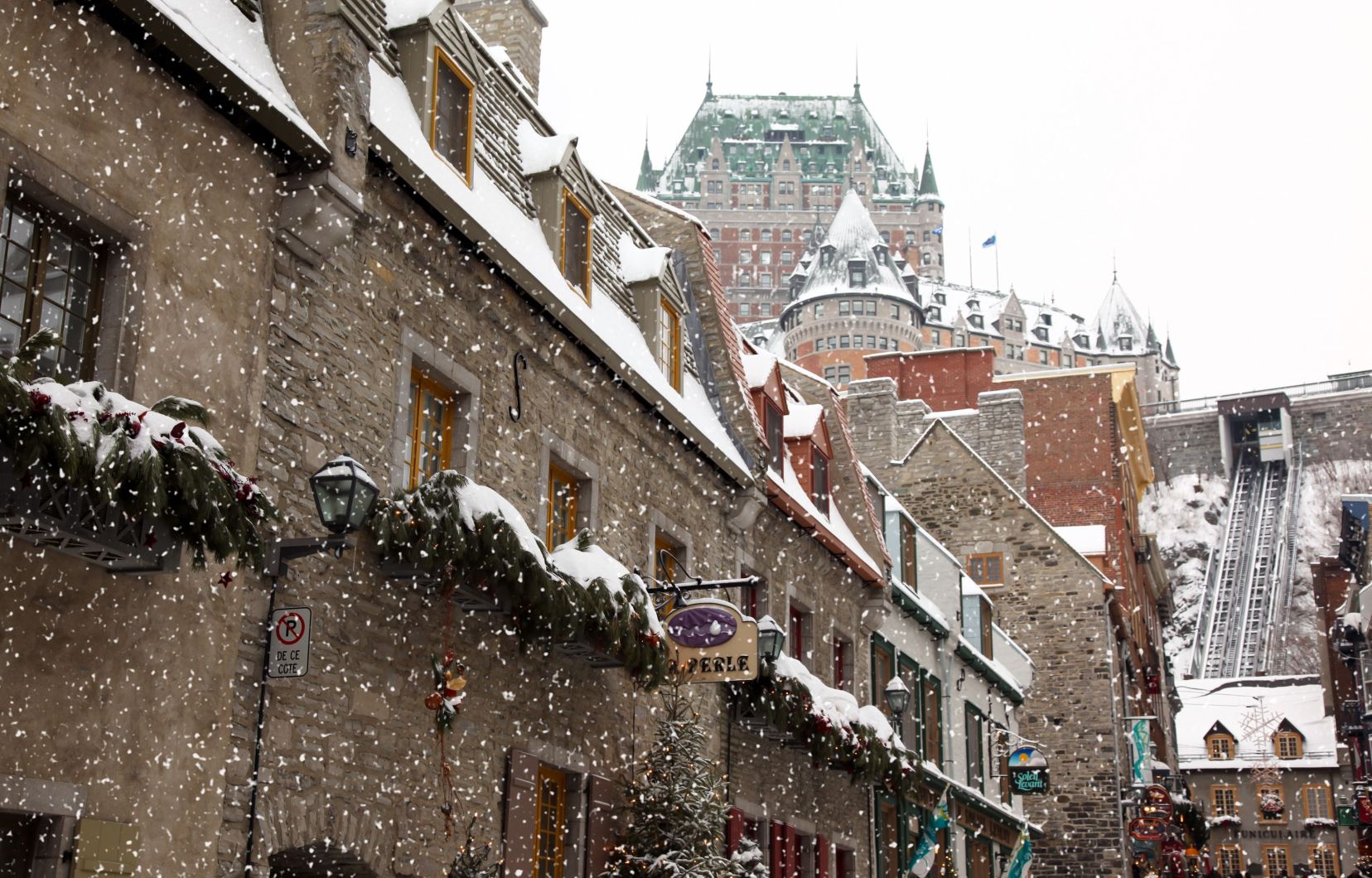 Old shelter for homeless converted into a complex of 142 apartments in Quebec